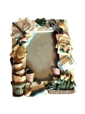 Garden Themed Picture Frame 3x5 Photo Small farmhouse Gardening Gift